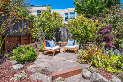 Exterior - 25 Roselyn Ter, San Francisco, CA 94118 photo 5 of 11