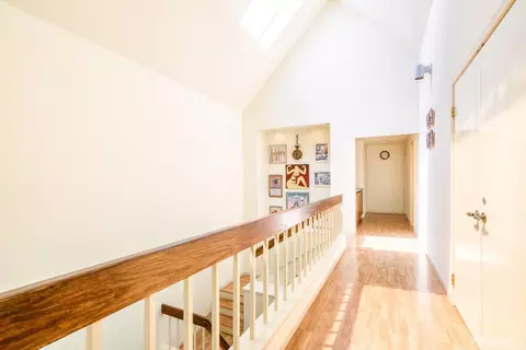 Entry Way - 3370 Longview Ct, San Pablo, CA 94806 photo 6 of 7