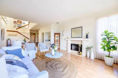 Living - 3370 Longview Ct, San Pablo, CA 94806 photo 1 of 2