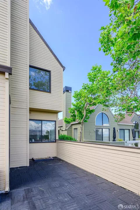 Exterior - 3370 Longview Ct, San Pablo, CA 94806 photo 7 of 10