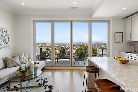 1758 Palou Ave, San Francisco, CA 94124