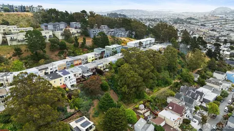 View/Area - 151 Moffitt St, San Francisco, CA 94131 photo 4 of 5