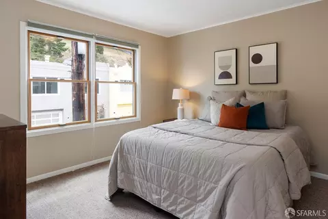Bedroom - 151 Moffitt St, San Francisco, CA 94131 photo 2 of 5