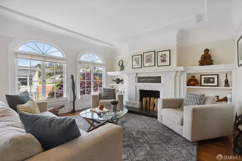 1131 Shrader St, San Francisco, CA 94117