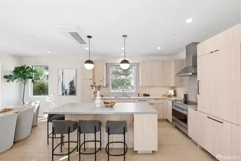 255 Gellert Dr, San Francisco, CA 94132