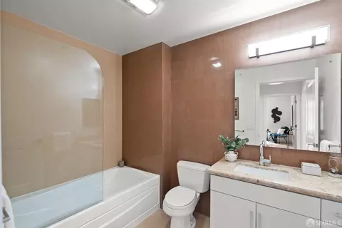 Bath - 77 Van Ness Ave #405, San Francisco, CA 94102 photo 1 of 1