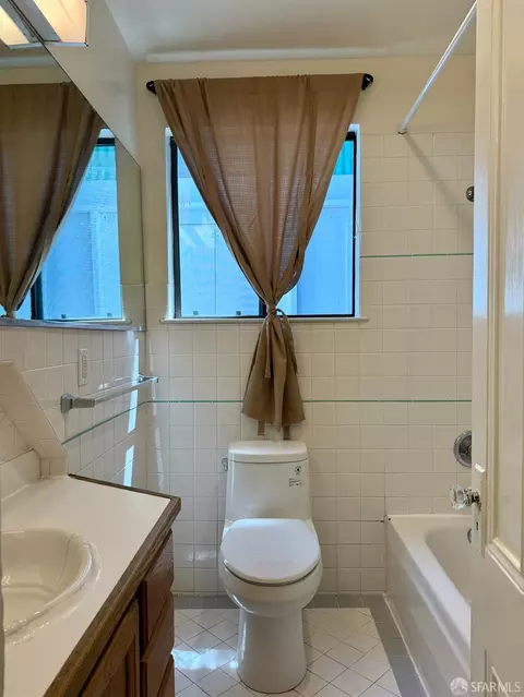 Bath - 3543 24th St, San Francisco, CA 94110 photo 1 of 1