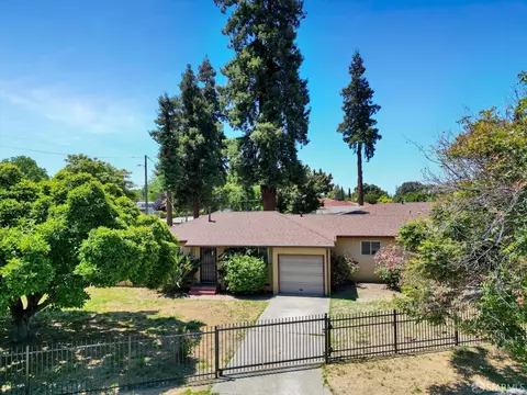 21683 Western Blvd, Hayward, CA 94541