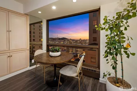 1177 California St #1704, San Francisco, CA 94108