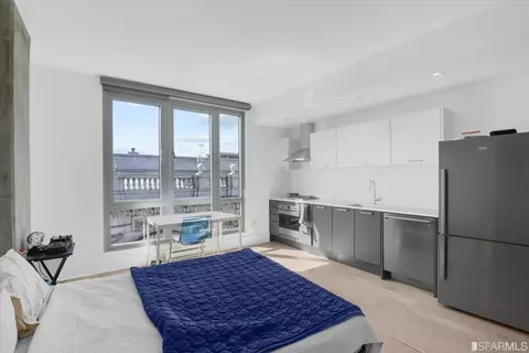 1075 Market St #711, San Francisco, CA 94103