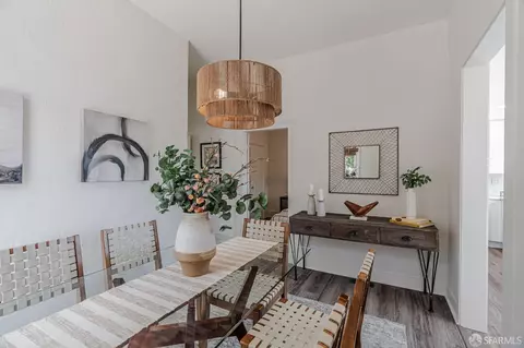 Dining - 99 Manchester St, San Francisco, CA 94110 photo 3 of 4