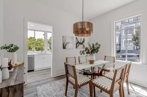 Dining - 99 Manchester St, San Francisco, CA 94110 photo 2 of 4