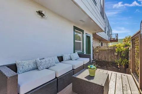Exterior - 1722 Ortega St, San Francisco, CA 94122 photo 2 of 8