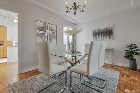 Dining - 1722 Ortega St, San Francisco, CA 94122 photo 3 of 6