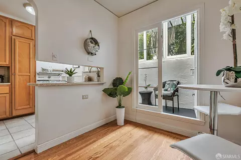 Dining - 1722 Ortega St, San Francisco, CA 94122 photo 1 of 6