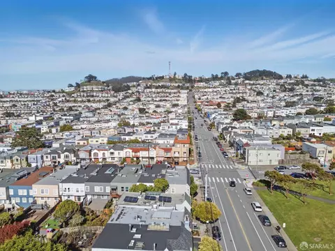 View/Area - 1722 Ortega St, San Francisco, CA 94122 photo 9 of 9