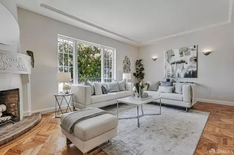 Living - 1722 Ortega St, San Francisco, CA 94122 photo 2 of 6