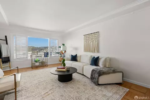 73 Athens St, San Francisco, CA 94112 photo 4