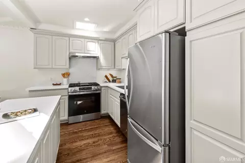 Kitchen - 1922 Rivera St, San Francisco, CA 94116 photo 6 of 9