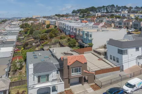 View/Area - 1922 Rivera St, San Francisco, CA 94116 photo 6 of 16