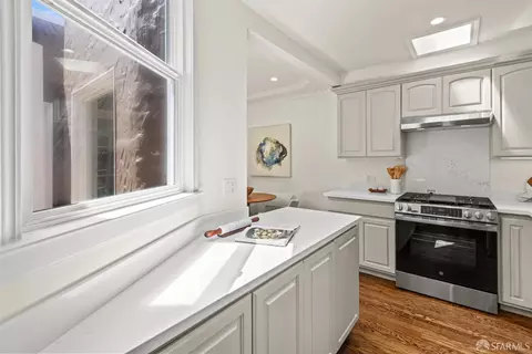 Kitchen - 1922 Rivera St, San Francisco, CA 94116 photo 4 of 9