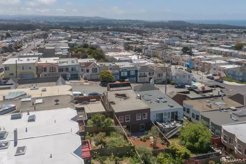 View/Area - 1922 Rivera St, San Francisco, CA 94116 photo 12 of 16