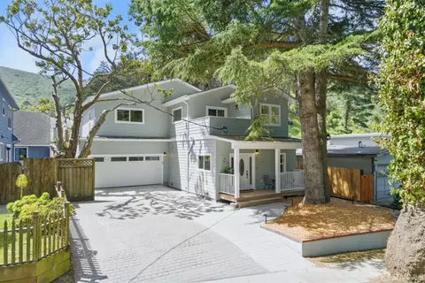 730 Reina Del Mar Ave, Pacifica, CA 94044