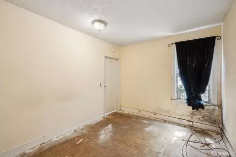 Bedroom - 2714 Diamond St, San Francisco, CA 94131 photo 5 of 5