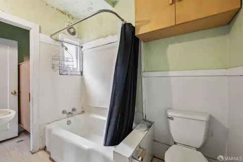 Bath - 2714 Diamond St, San Francisco, CA 94131 photo 1 of 5