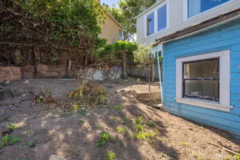 Exterior - 2714 Diamond St, San Francisco, CA 94131 photo 8 of 11