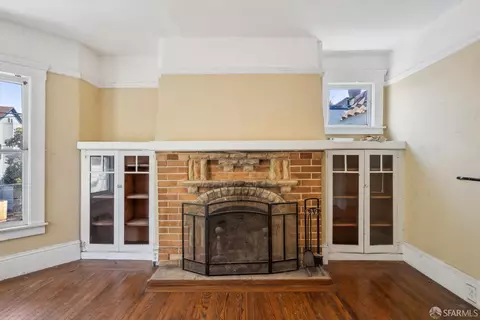 Living - 2714 Diamond St, San Francisco, CA 94131 photo 3 of 5