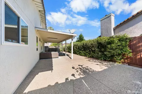 Exterior - 1806 Evalane Way, Concord, CA 94519 photo 7 of 17