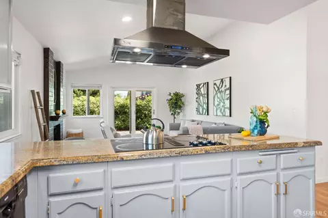 Kitchen - 1806 Evalane Way, Concord, CA 94519 photo 9 of 9