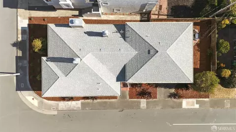3801 Ocean Ave, San Francisco, CA 94132 photo 3