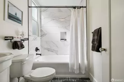 Bath - 831 45th Ave, San Francisco, CA 94121 photo 2 of 2