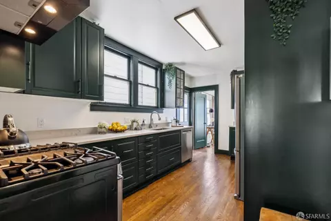 Kitchen - 831 45th Ave, San Francisco, CA 94121 photo 3 of 6
