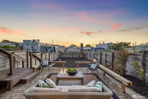 Exterior - 831 45th Ave, San Francisco, CA 94121 photo 7 of 8