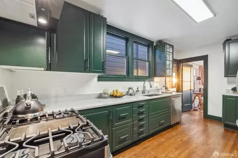 Kitchen - 831 45th Ave, San Francisco, CA 94121 photo 5 of 6