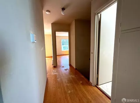Entry Way - 165 Burnside Ave, San Francisco, CA 94131 photo 2 of 3
