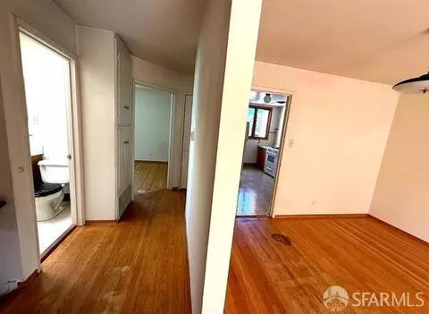 Entry Way - 165 Burnside Ave, San Francisco, CA 94131 photo 1 of 3
