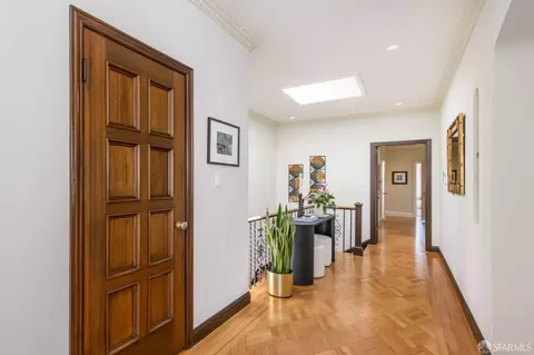 Entry Way - 3544 Webster St, San Francisco, CA 94123 photo 2 of 3