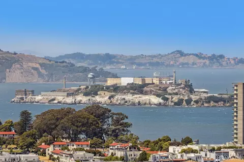 View/Area - 1970 Jackson St, San Francisco, CA 94109 photo 6 of 7