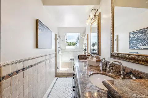 Bath - 68 Castro St, San Francisco, CA 94114 photo 3 of 4
