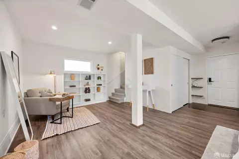 Living - 90 Arago St, San Francisco, CA 94112 photo 4 of 5