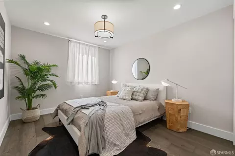 Bedroom - 74 Crane St, San Francisco, CA 94124 photo 3 of 10