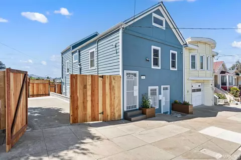 Exterior - 74 Crane St, San Francisco, CA 94124 photo 3 of 9