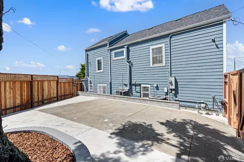 Exterior - 74 Crane St, San Francisco, CA 94124 photo 5 of 9