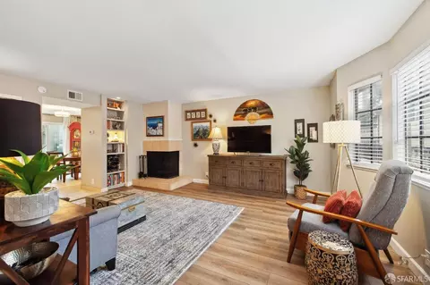 1421 El Camino Real #3, Burlingame, CA 94010