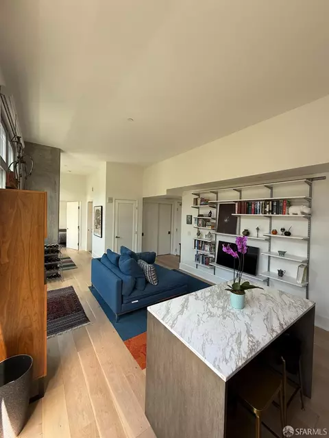 1075 Market St #810, San Francisco, CA 94103