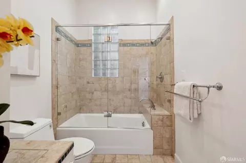 710 Bay St, San Francisco, CA 94109 photo 27
